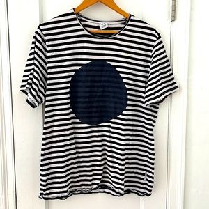 NN07 Navy/White Striped t-shirt with screen print detail. Very good condition.